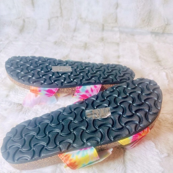 Mata Tye Dye Flat Form Fit Slip On Sandals - Picture 7 of 7